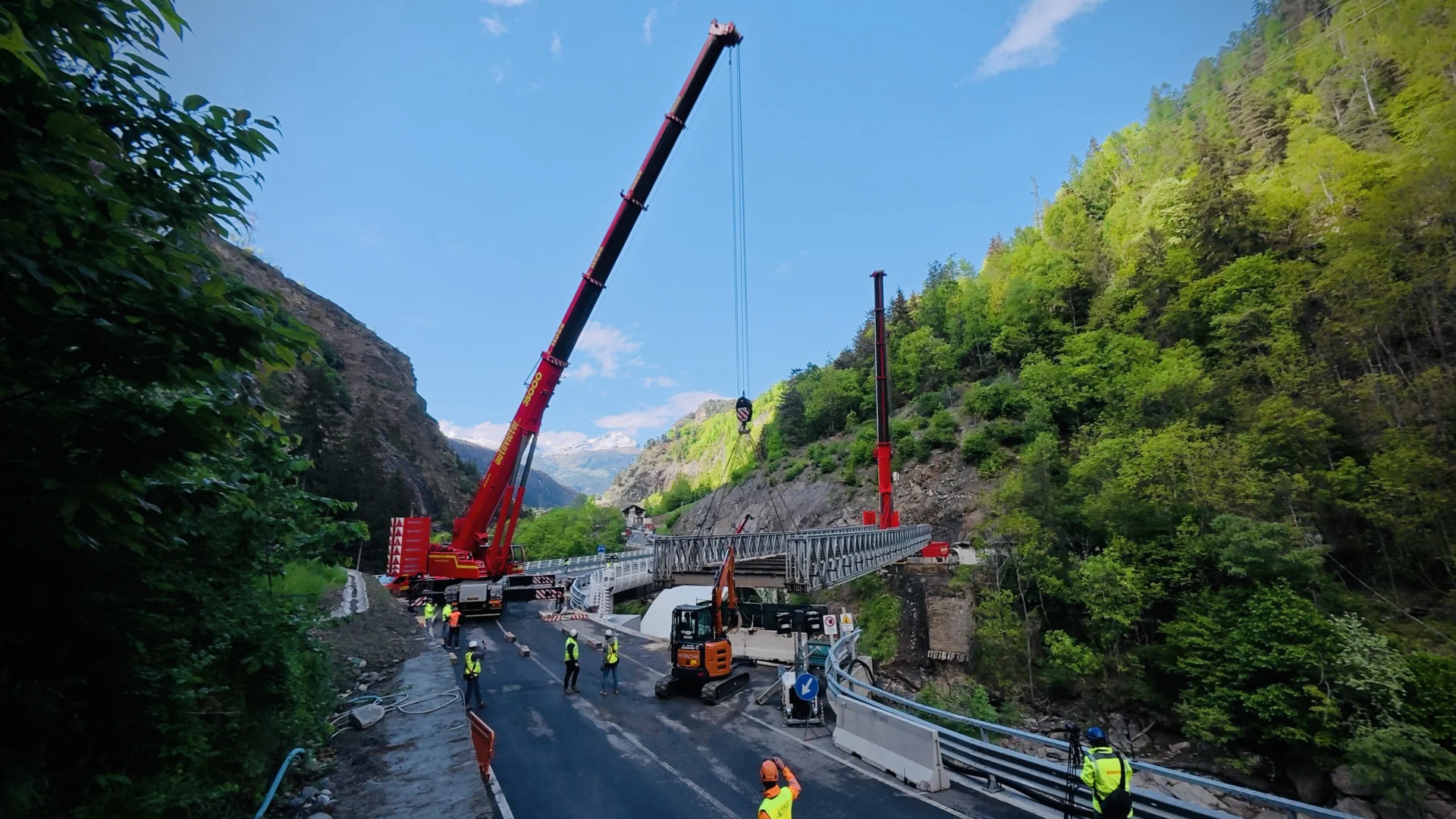 Smantellamento di un ponte in Val D’Aosta! - 2