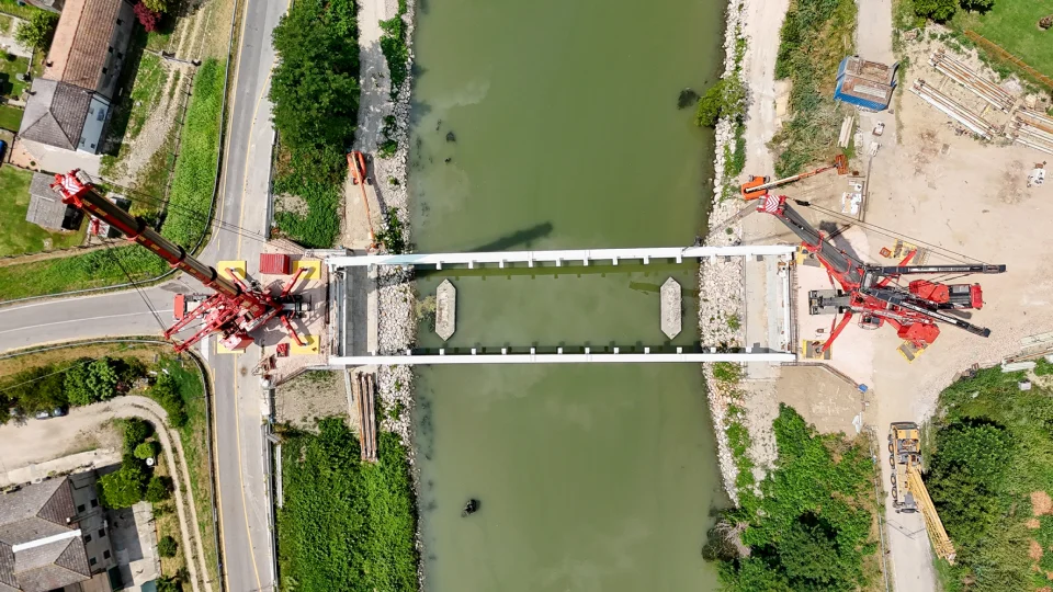 Installazione Ponte “Calà del Moro” Bagnolo di Po 
