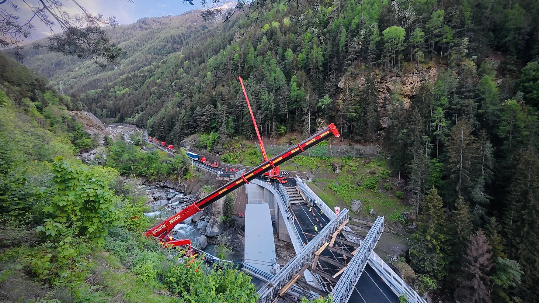 Smantellamento di un ponte in Val D’Aosta! - 1