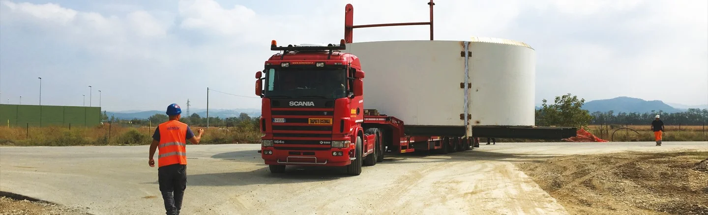 Noleggio Trasporti Eccezionali con operatore